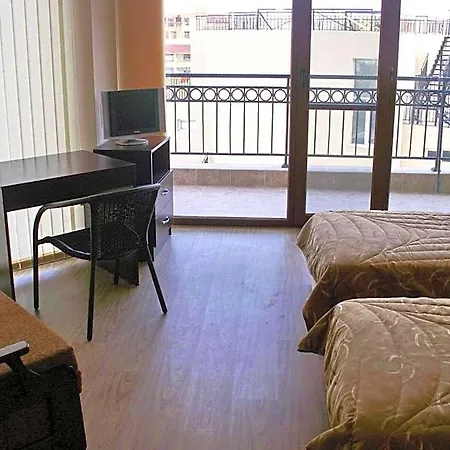 فندق Serenity 3*