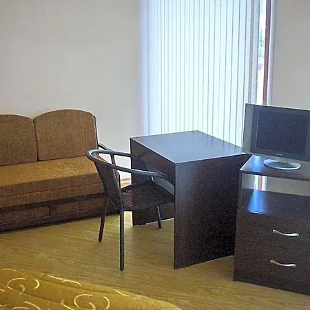 فندق Serenity 3*