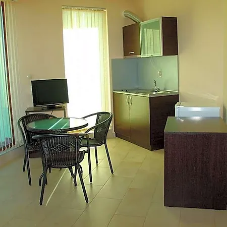 فندق Serenity 3*
